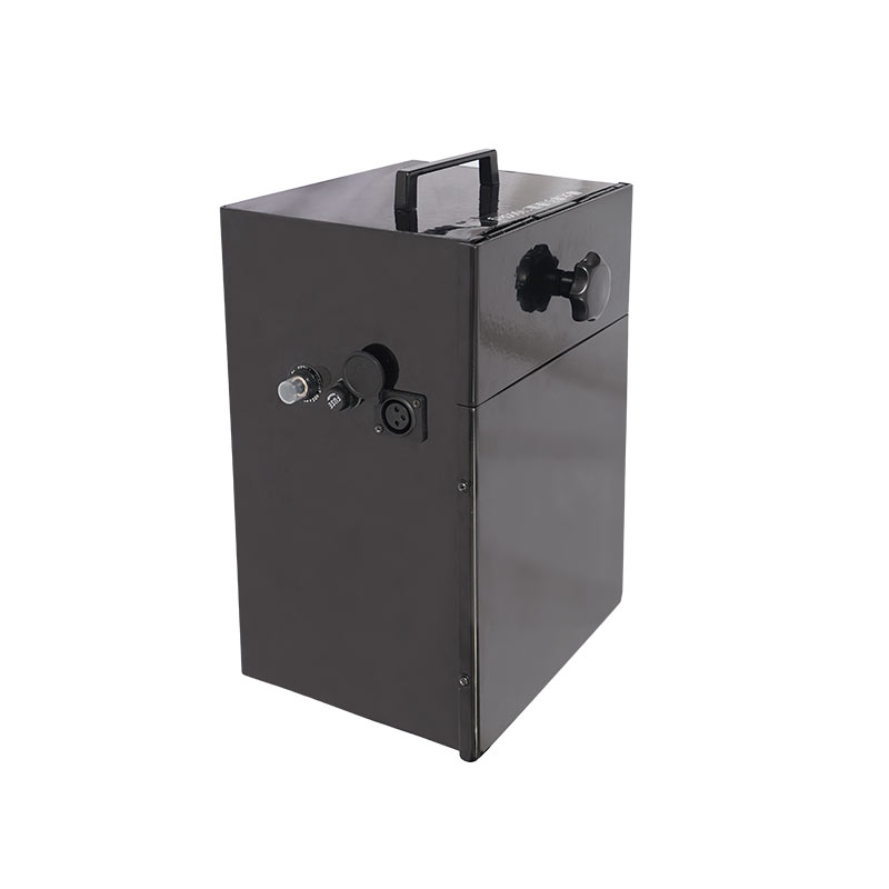 1トン運べる牽引機「引っ張り君」用バッテリー