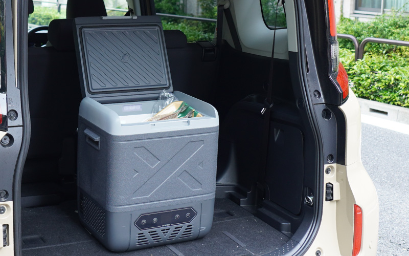 キャスター付き車載用冷凍冷蔵庫18L