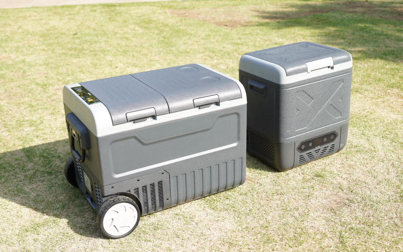 キャスター付き車載用冷凍冷蔵庫18L