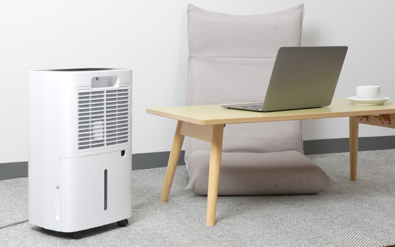 コンプレッサー式「どこでもコンパクト除湿機」