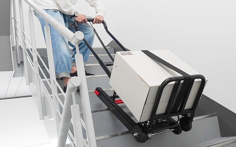 軽量電動階段台車45