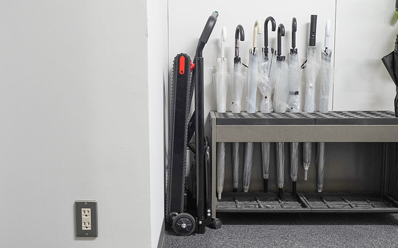 軽量電動階段台車45