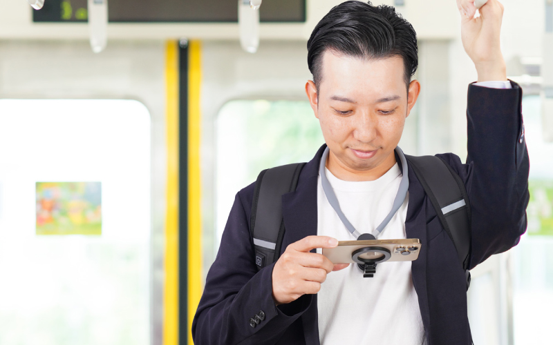 ながらスマホのおともだち