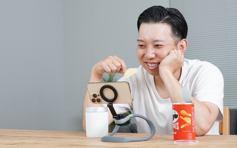 ながらスマホのおともだち