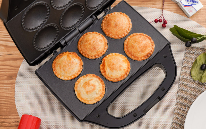 自家製大きなパイメーカー