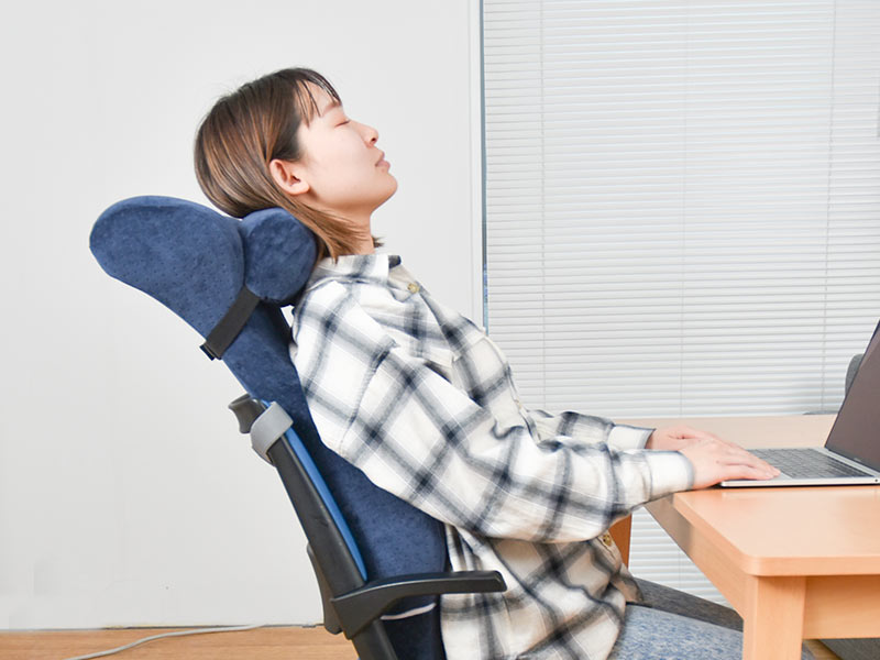 極上後付けソファチェア「UTATANE」 | 【公式】サンコー通販サイト