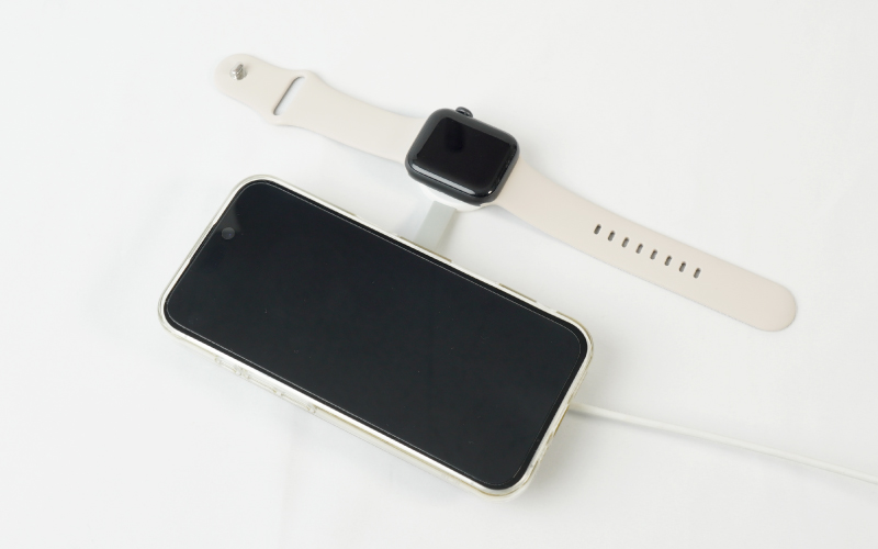 LEDミラー付き「3in1ワイヤレスチャージャー」