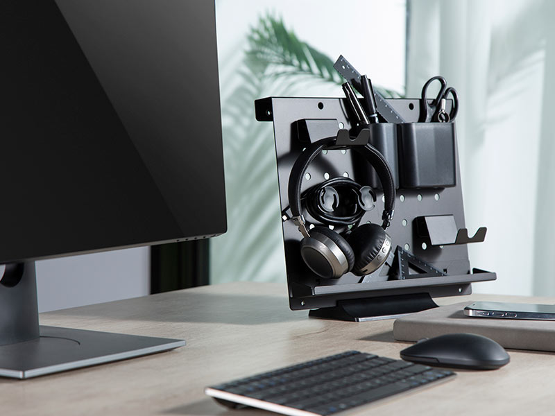 スタンド式「卓上スチール有孔ボード」