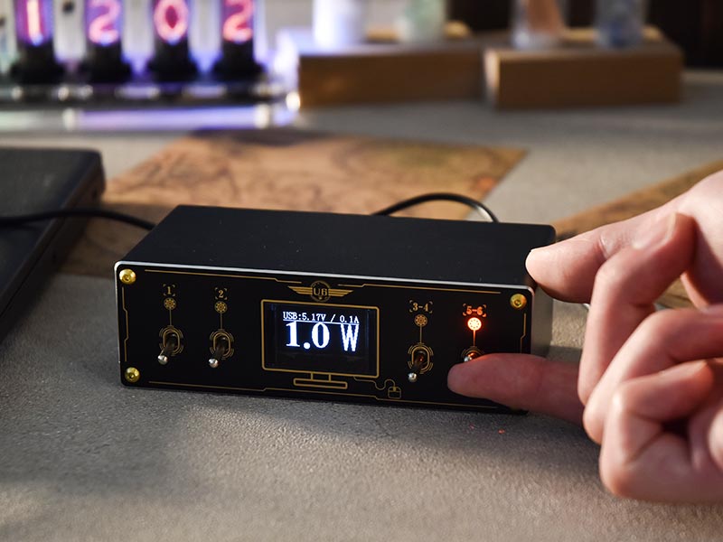 USBトグルスイッチングハブ電流電圧チェッカー